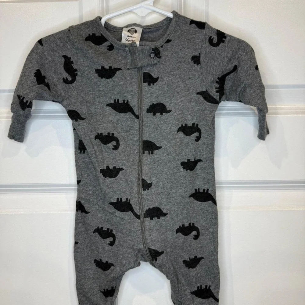 Gerber‎ Boys Dinosaur Zip Pajamas Size 0-3 Months